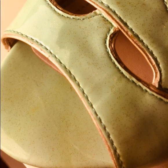 Vince Camuto High Heels - Picture 5 of 5